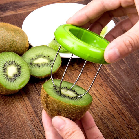 Kiwi Peeler Fruit & Vegetable Tools Creative Japanese Kitchen Gadget Kiwi Peel Segmentation Fruit Slice Peeling Artifact
